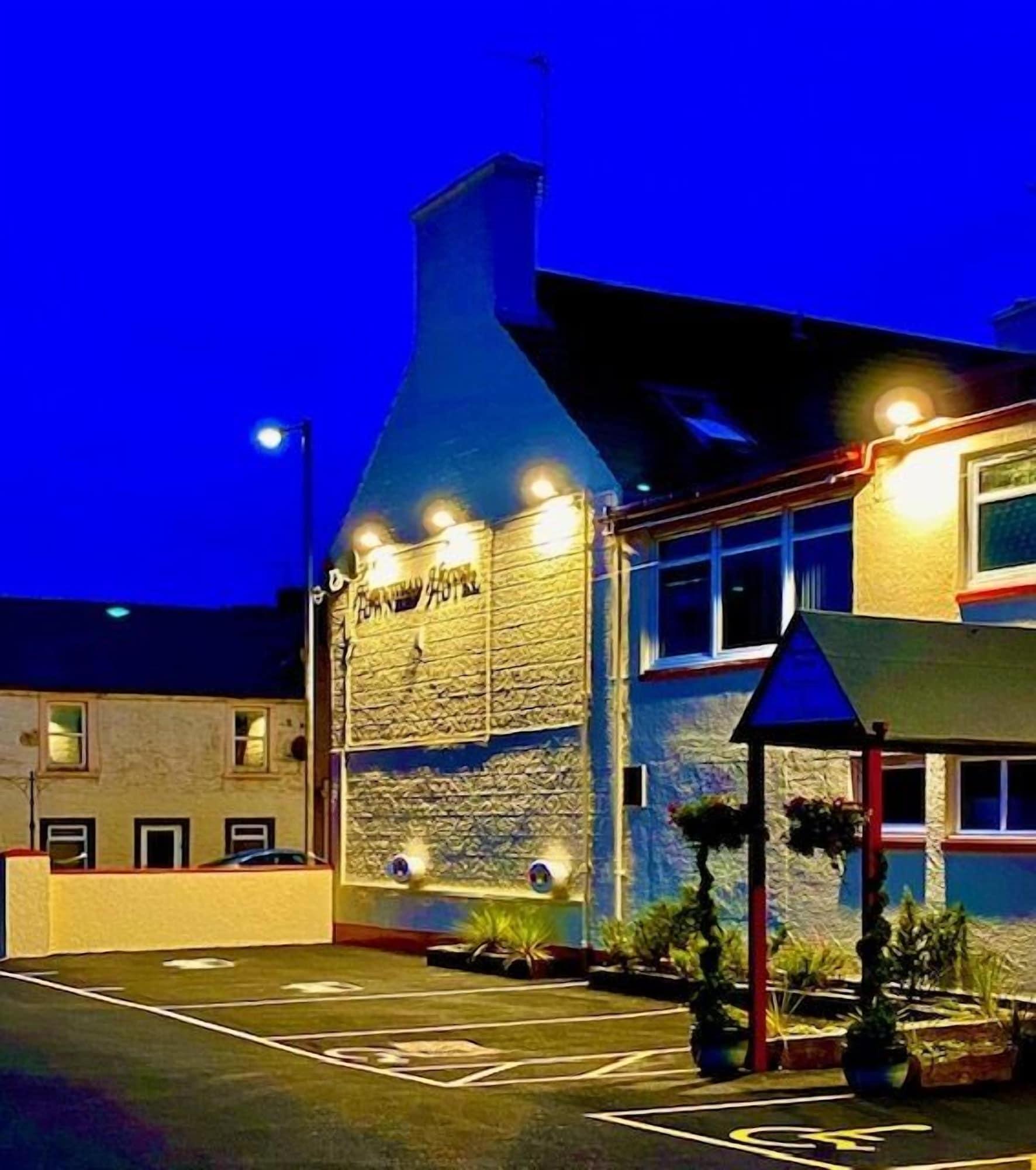 The Townhead Hotel Lockerbie Exterior photo