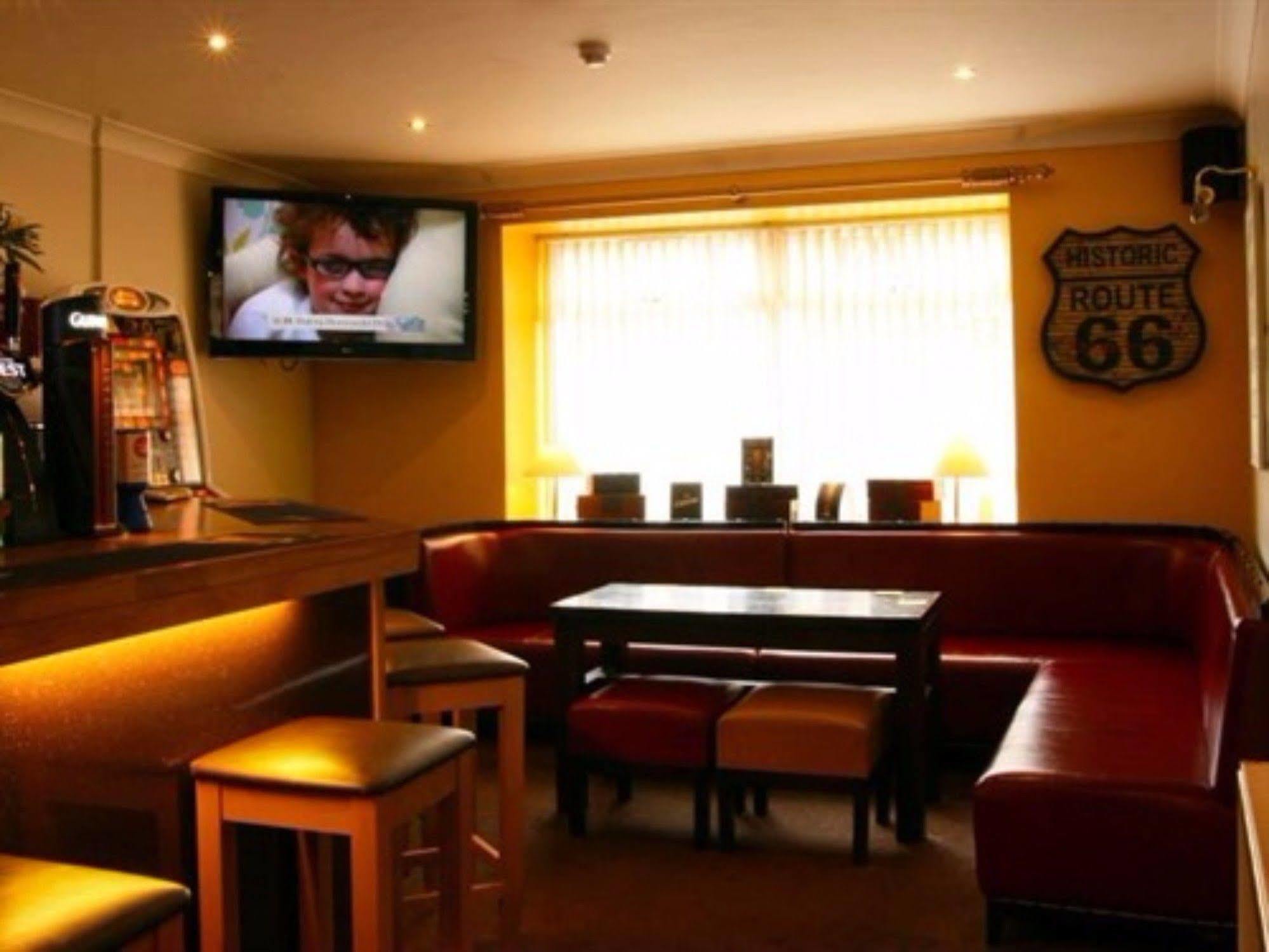 The Townhead Hotel Lockerbie Exterior photo